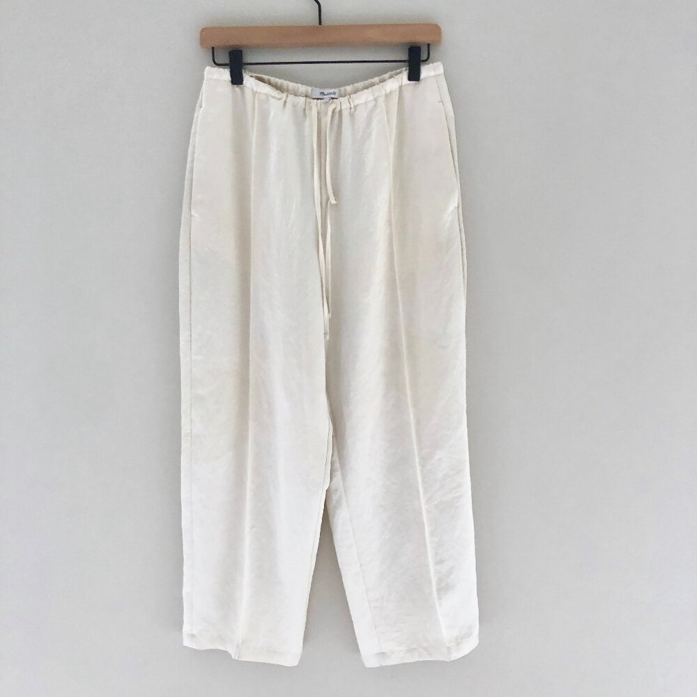 Madewell Pintucked Slim Pull-On Pants in Satin
